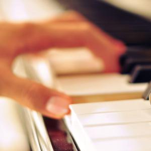 中文人妻AV久久人妻水密桃
